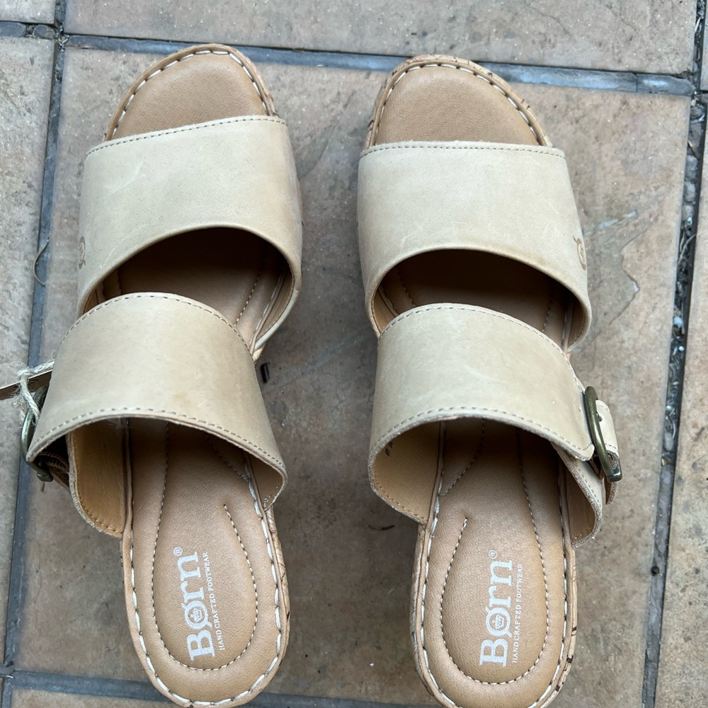 Born Tan Leather Mules with Buckle 10 NWT